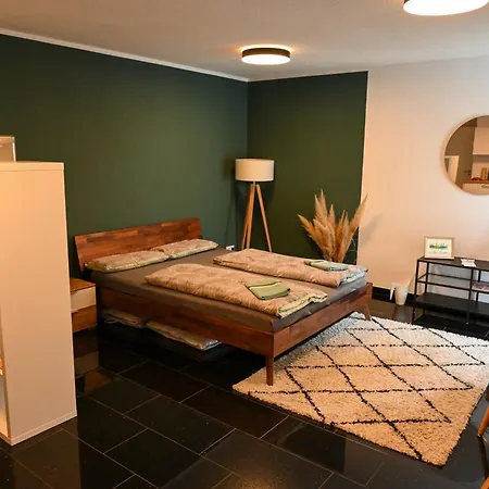 Waldstudio Classy Near Stuttgart *